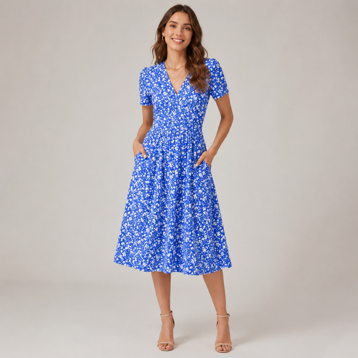 Robe midi empire boutonnée sur le devant