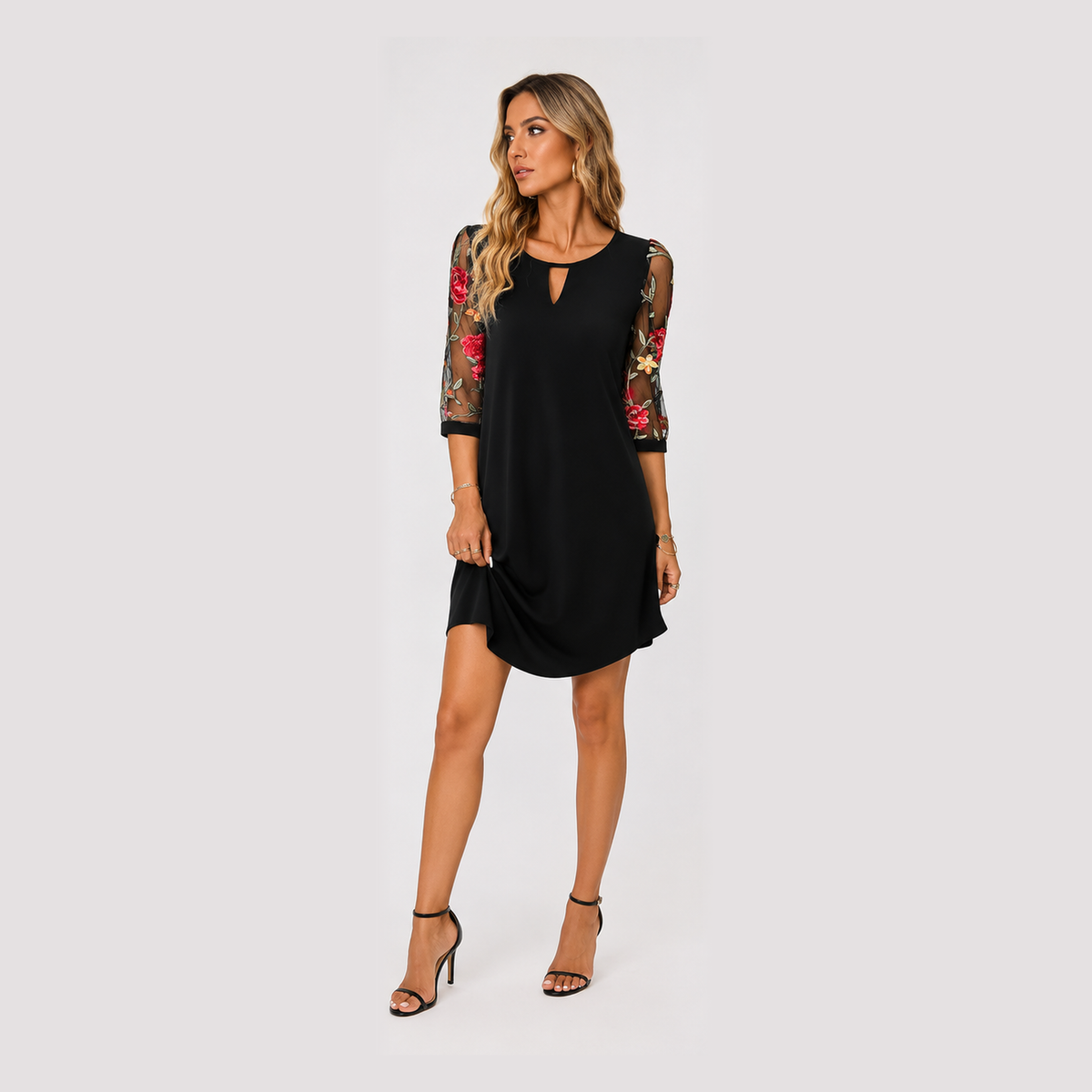 Robe courte à manches transparentes et imprimé floral