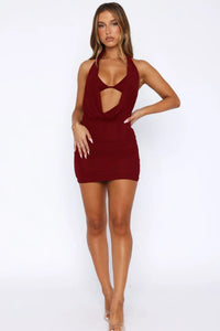 Robe mini dos nu à col bénitier