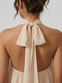 Robe courte Soléa à col halter et volants étagés