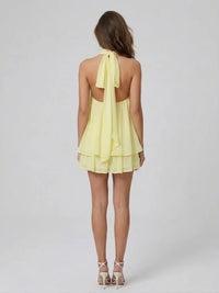 Robe courte Soléa à col halter et volants étagés