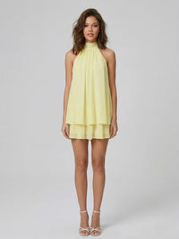 Robe courte Soléa à col halter et volants étagés