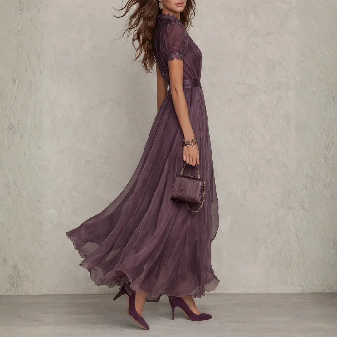 Robe longue en mousseline de dentelle