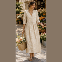 Robe midi brodée de perles