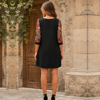 Robe courte à manches transparentes et imprimé floral
