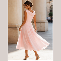 Robe midi à encolure froncée