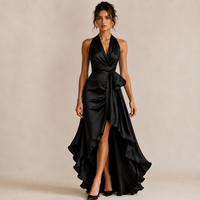Robe mini à volants décolletée