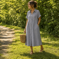 Robe longue fendue à épaules dénudées