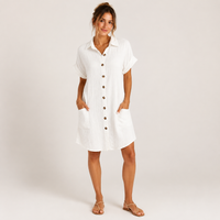 Robe chemise d'été boutonnée sur le devant