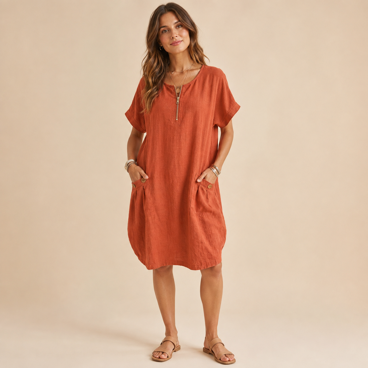 Robe à poches et col zippé
