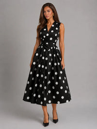 Robe midi à pois ceinturée