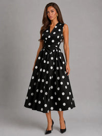 Robe midi à pois ceinturée