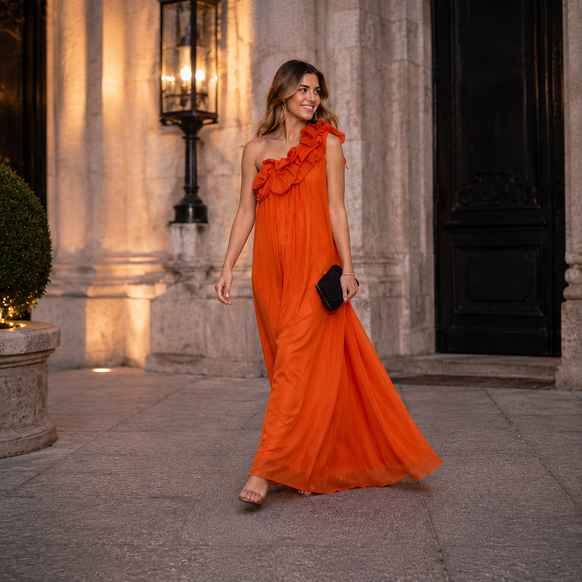 Robe longue fleurie asymétrique