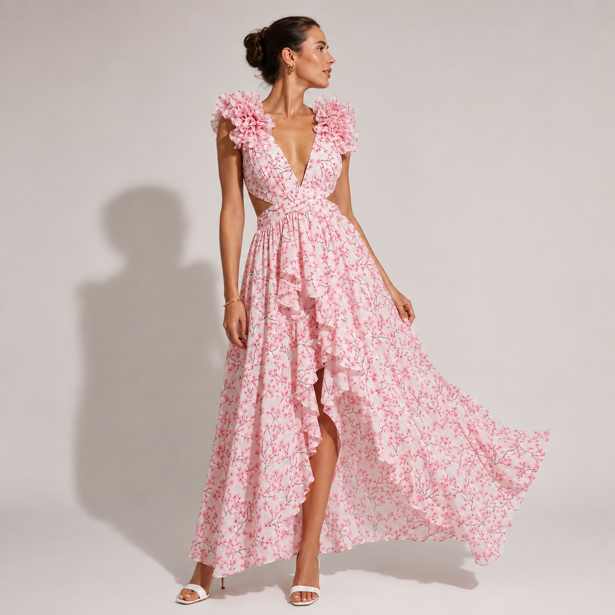 Robe longue à volants fleuris