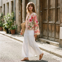 Veste courte bohème à motifs floraux