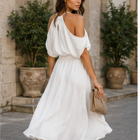 Robe midi fendue à col halter