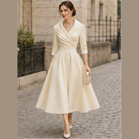 Robe midi trapèze en satin