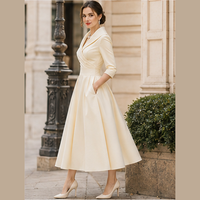 Robe midi trapèze en satin