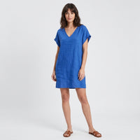 Mini-robe à col en V et manches à volants