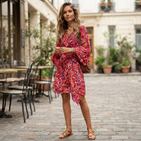 Mini-robe bohème à manches bouffantes