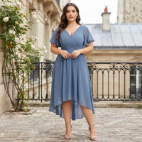 Robe d'invitée de mariage élégante en mousseline