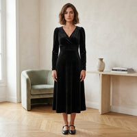 Robe longue en velours à col en V