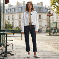 Veste courte boutonnée à coupe carrée