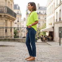Blouse chic à manches courtes et col en V