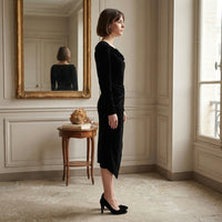 Robe drapée en velours à manches longues