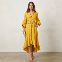 Robe midi évasée à col en V et ceinture