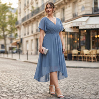 Robe d'invitée de mariage élégante en mousseline