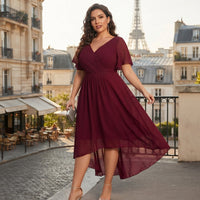 Robe d'invitée de mariage élégante en mousseline