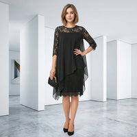 Robe midi en mousseline et dentelle superposées