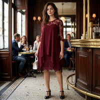 Robe midi en mousseline et dentelle superposées