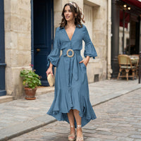 Robe midi évasée à col en V et ceinture