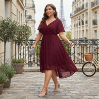 Robe d'invitée de mariage élégante en mousseline