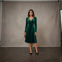 Robe longue en velours à col en V