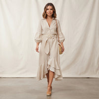 Robe midi évasée à col en V et ceinture