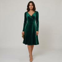 Robe longue en velours à col en V