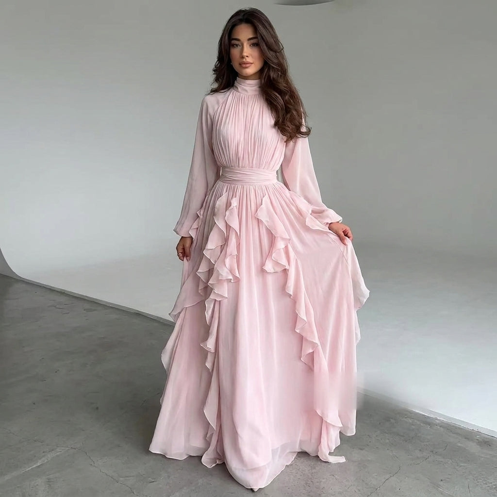Robe longue rose à volants