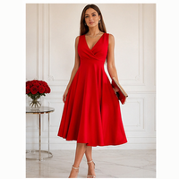 Robe midi évasée à col en V