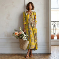 Robe midi à motif floral, col en V et poches