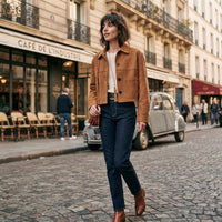 Veste courte boutonnée à coupe carrée