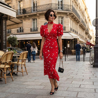 Robe midi fleurie à décolleté plongeant en V