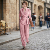 Ensemble tailleur pantalon large avec ceinture