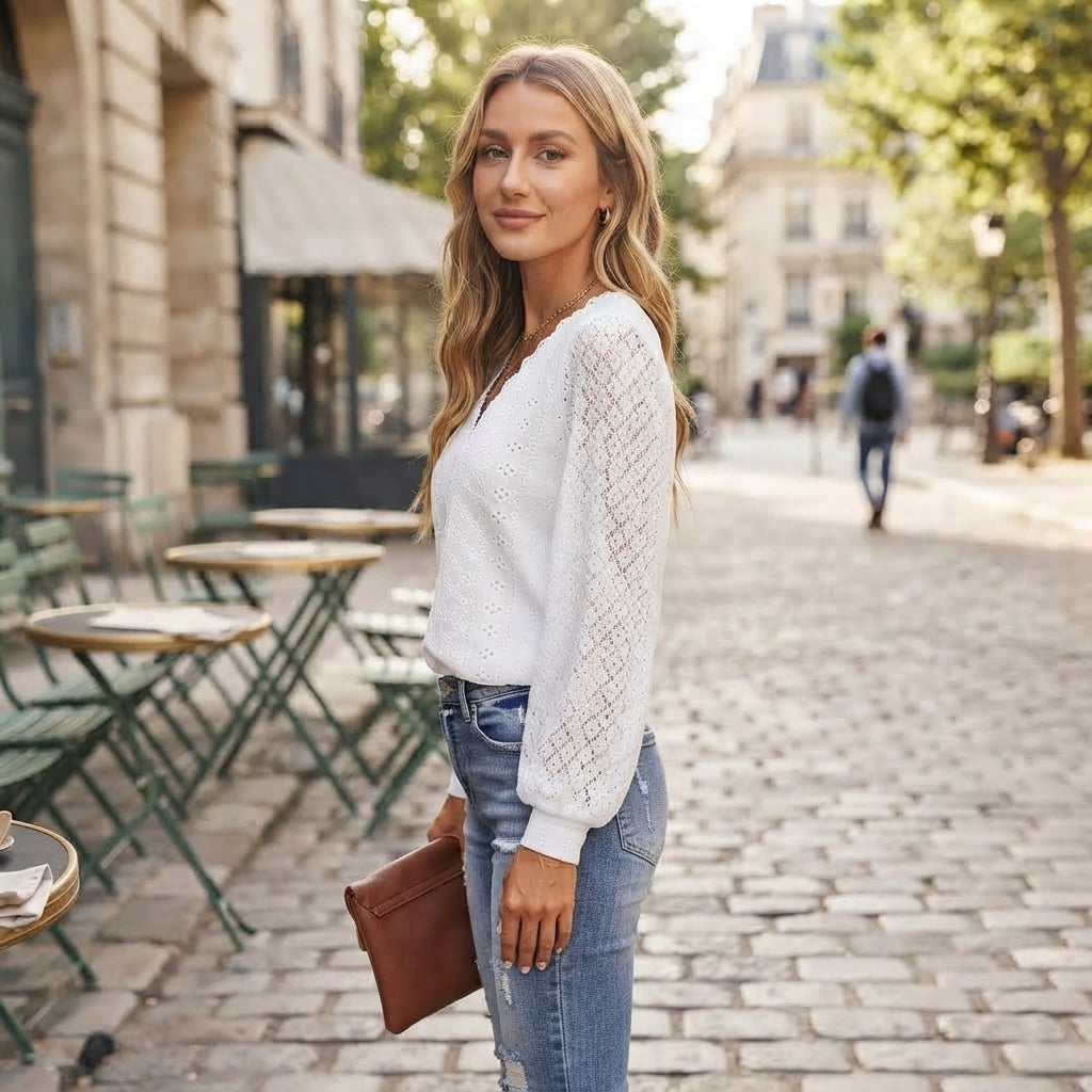 Blouse à col en V en dentelle à bords festonnés