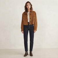Veste courte boutonnée à coupe carrée