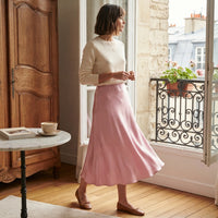 Jupe longue en satin beige