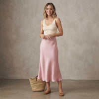 Jupe longue en satin beige