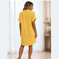Robe chemise d'été boutonnée sur le devant